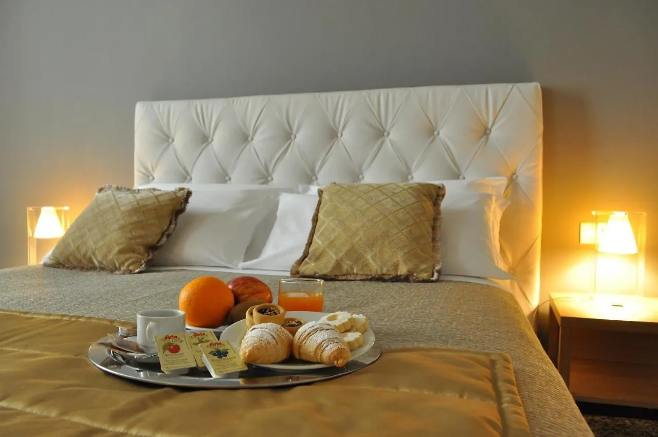 Hnn Luxury Suites 热那亚 酒店