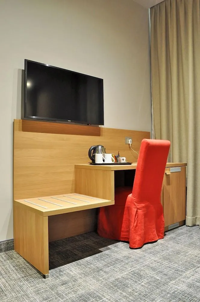 Hnn Luxury Suites Janov Itálie