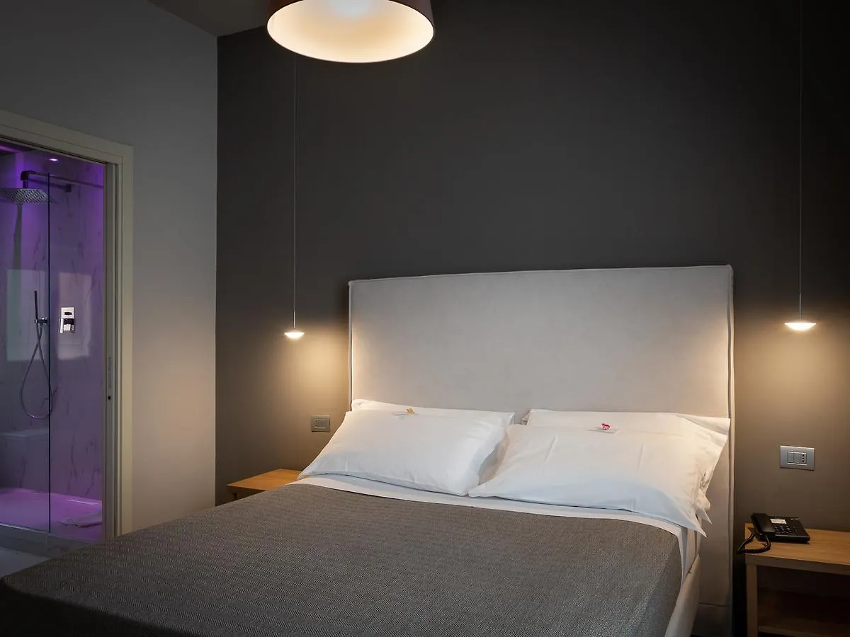 Hnn Luxury Suites 热那亚 酒店